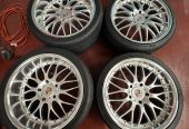 Aftermarket Porsche rims